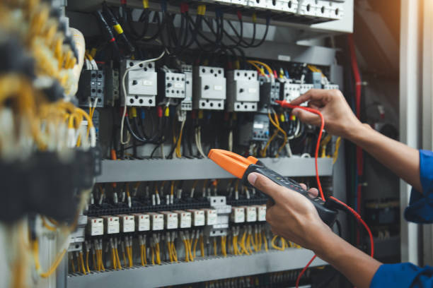 Best Electrical Contractors for Businesses  in Girard, OH